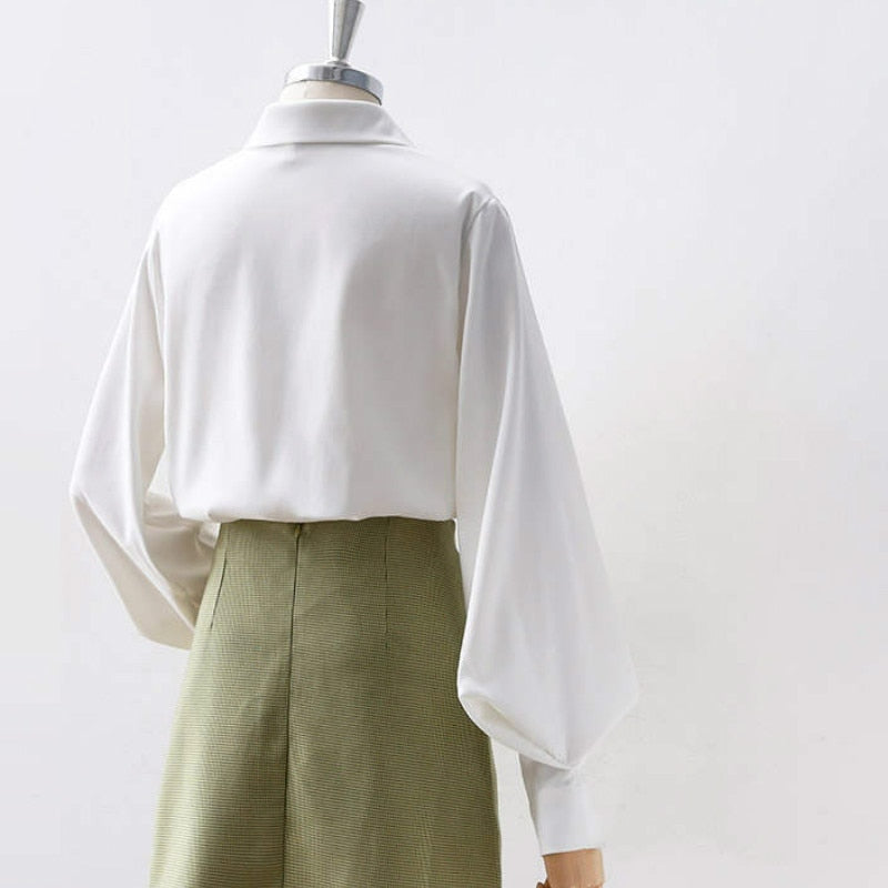 Classic Lantern Sleeve Button-Up Shirt