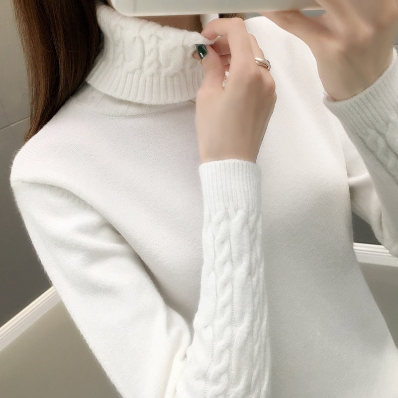 Woolen Turtleneck Pullover
