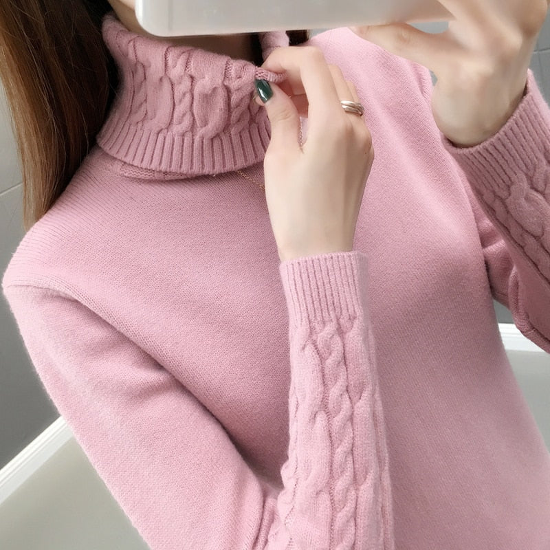 Woolen Turtleneck Pullover