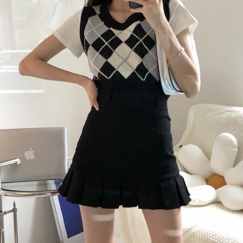 Pleated Mini Preppy Skirt