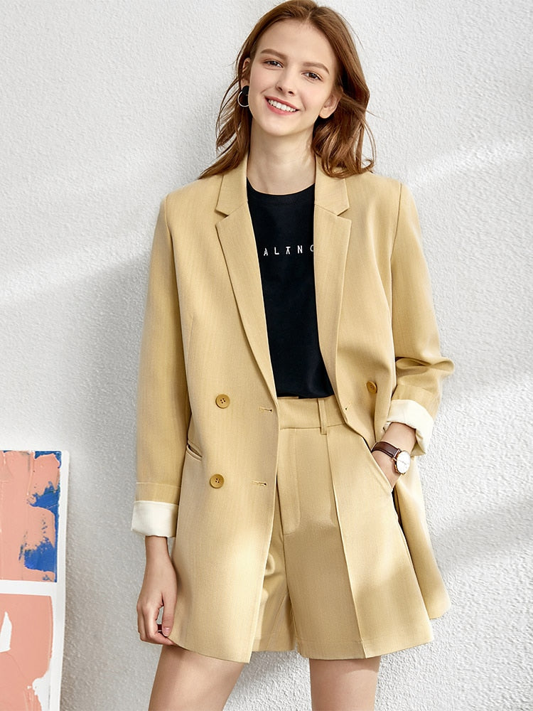 Amii Minimalist Suit Set