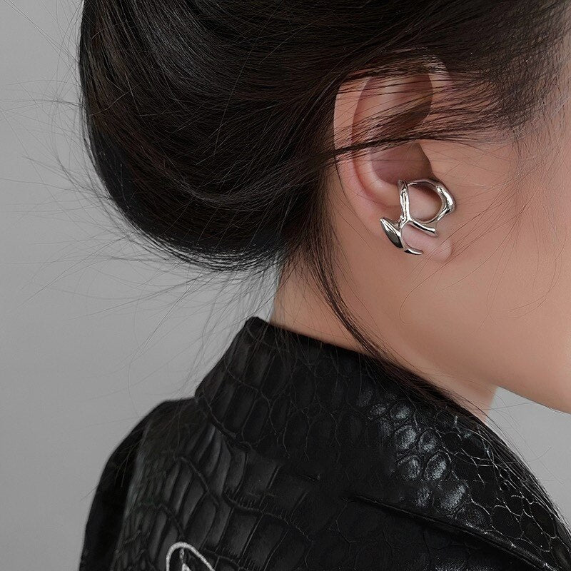Bilandi 925 Silver Needle Earrings