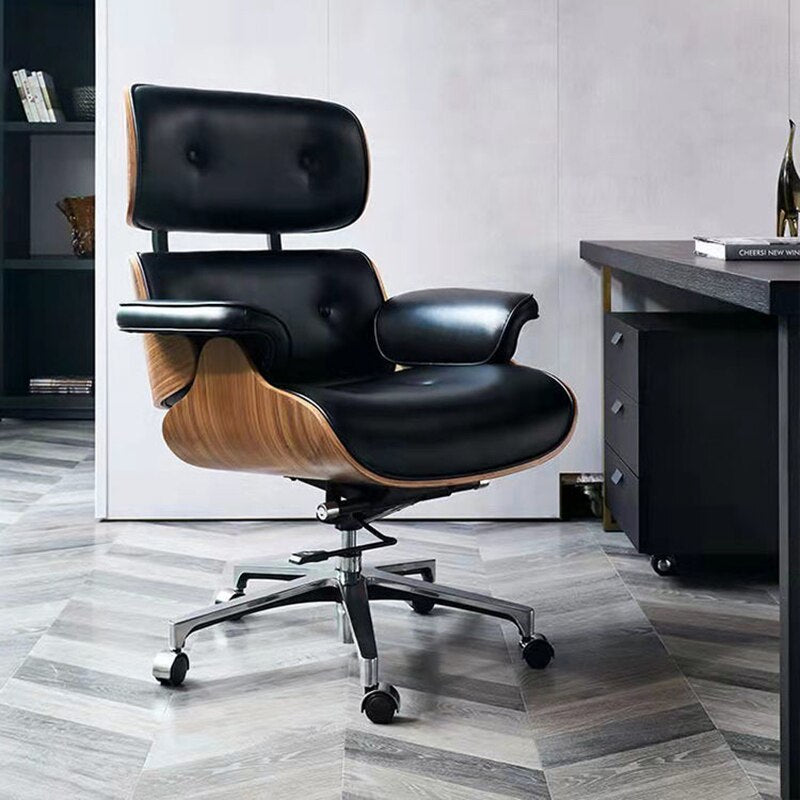 Simplistic Office Chair