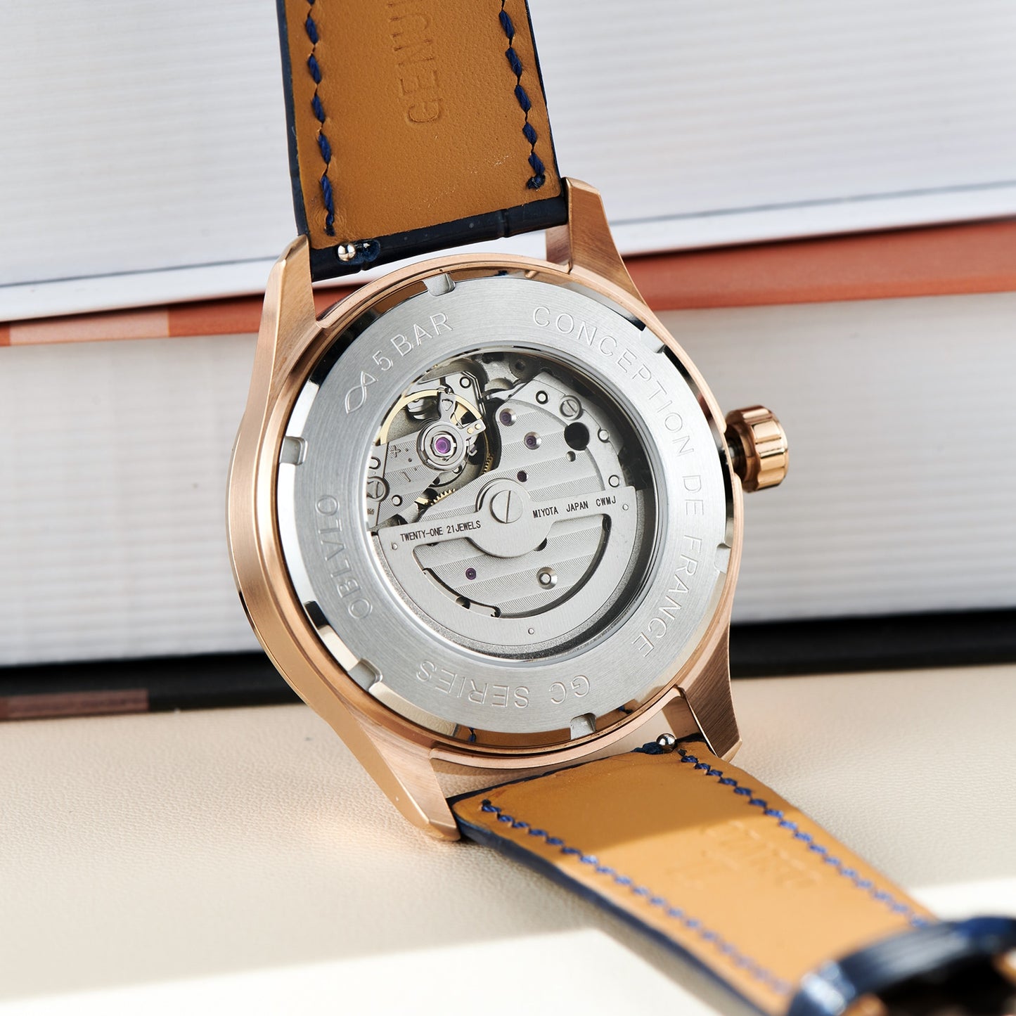 OBLVLO Luminous Earth Watch