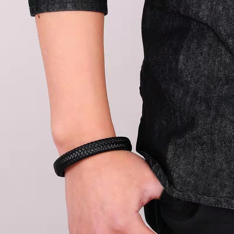 Braided Clip Link Bracelet