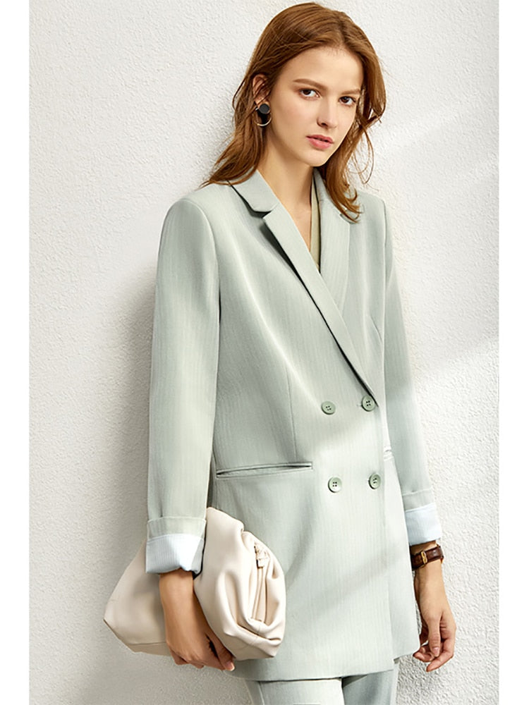 Amii Minimalist Suit Set