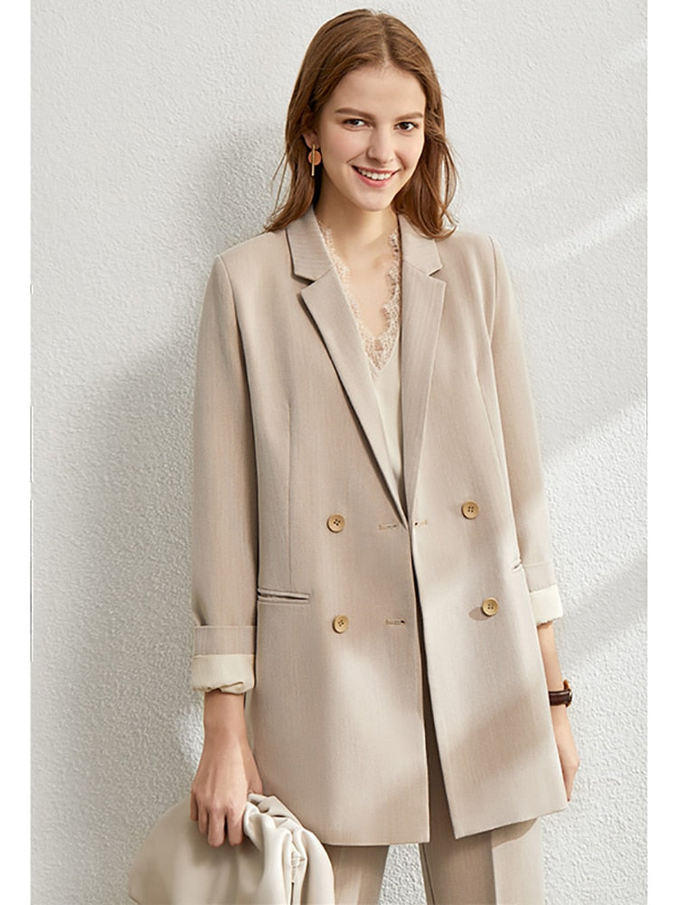 Amii Minimalist Suit Set