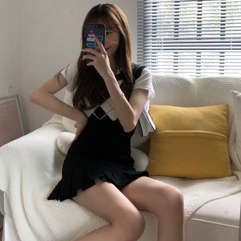 Pleated Mini Preppy Skirt