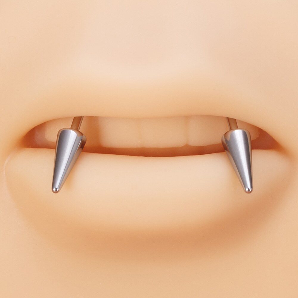 1pc Vampire Tooth Lip Ring