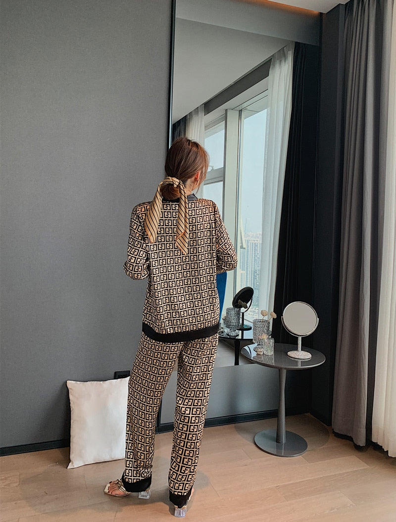 V Neck Luxury Pajamas