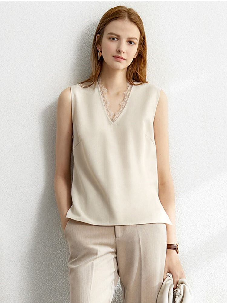 Amii Minimalist Suit Set