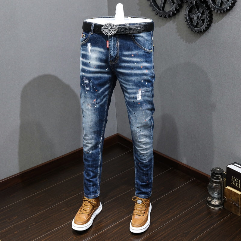 Distressed Fashion Jeans
