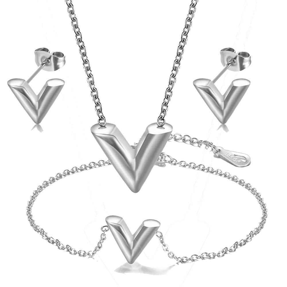 V Letter Pendant Necklace