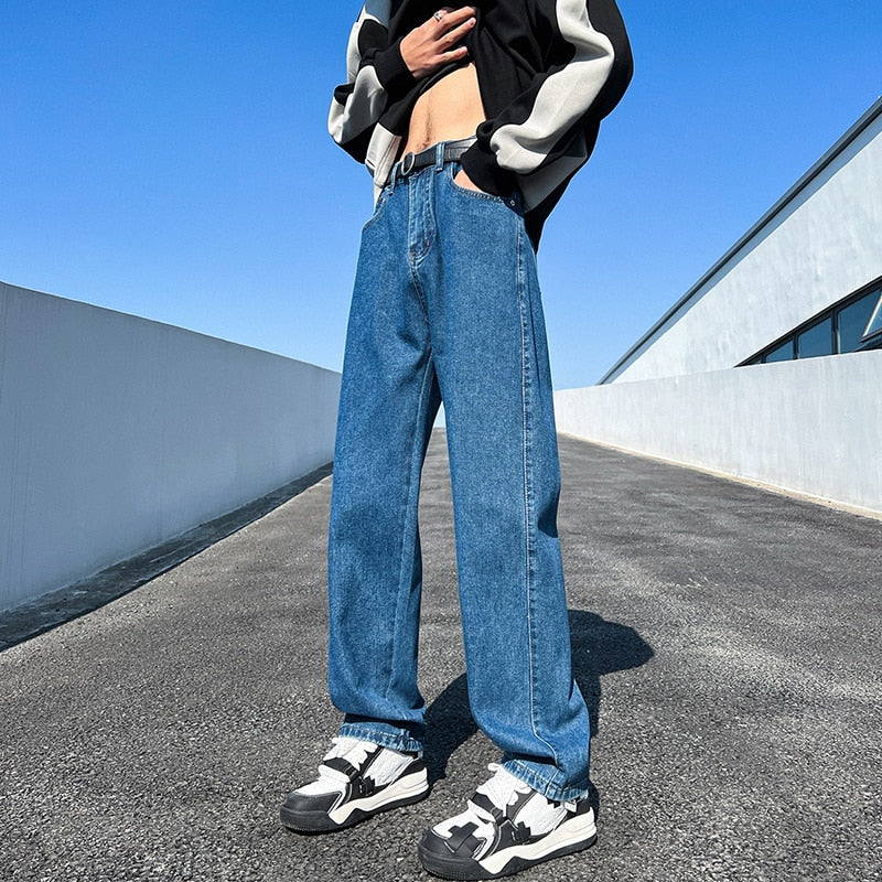 Loose Straight Jeans